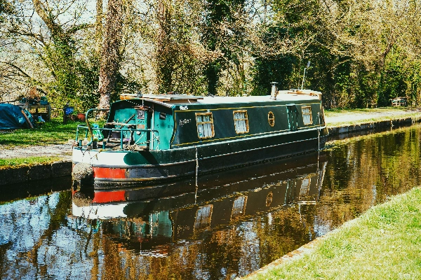 Canal boat